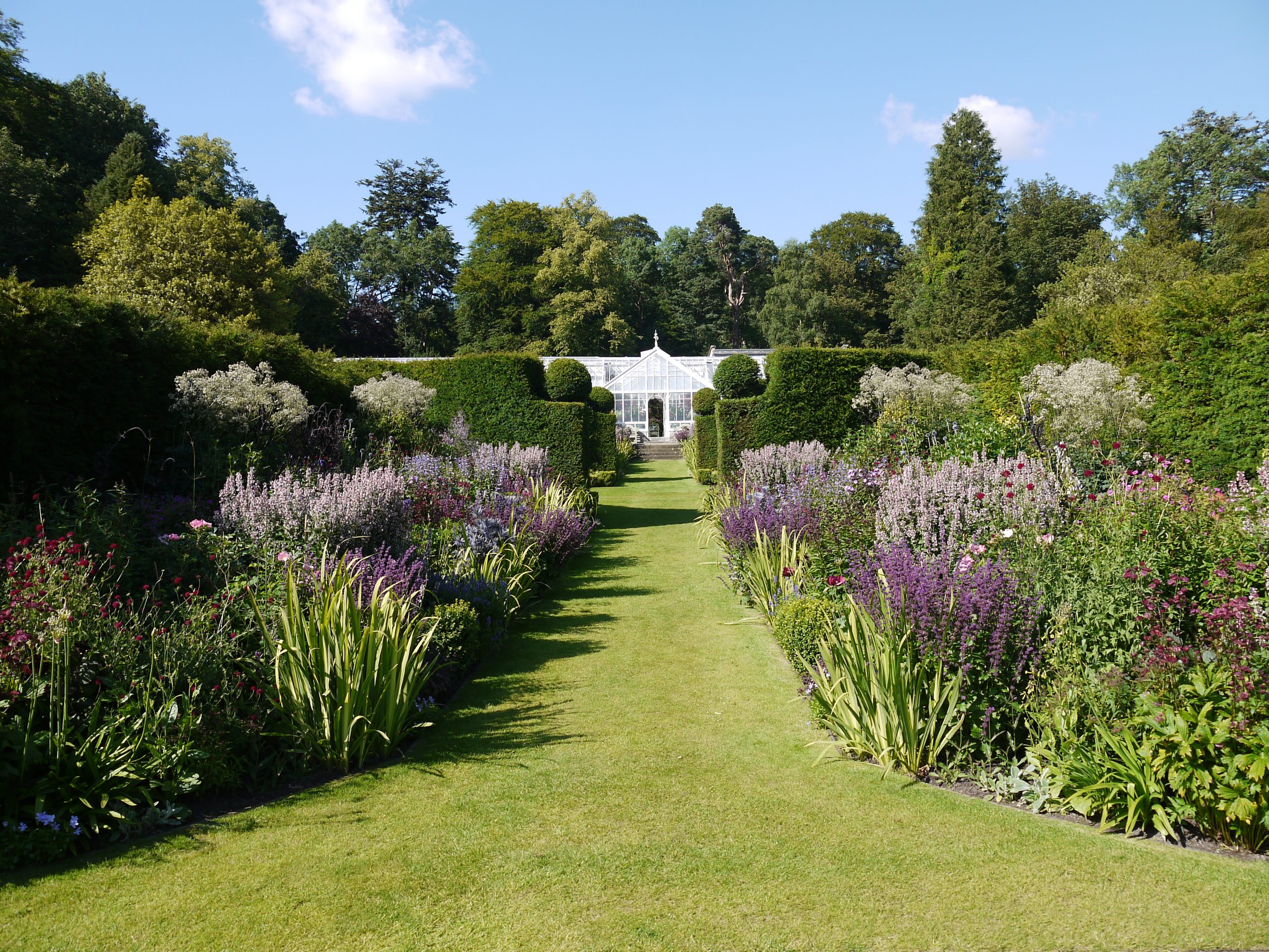 Visit | Portmore Gardens - Historic Houses | Historic Houses