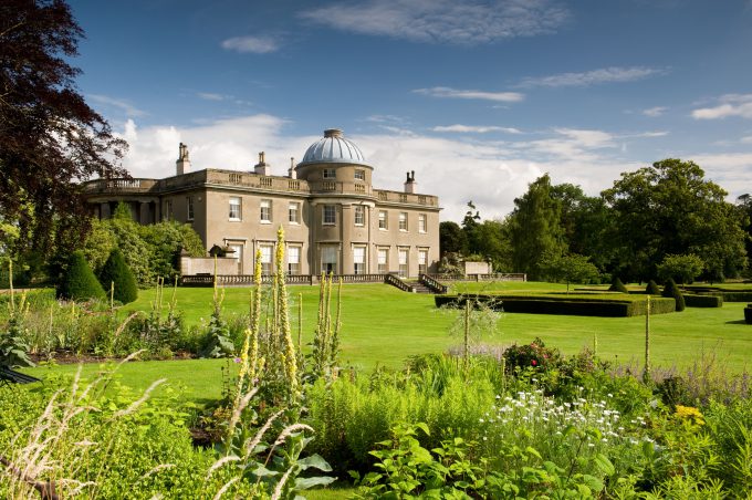 country houses to visit yorkshire